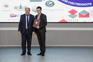 Представителей аграрного университета отметили грамотами за вклад в развитие изобретательства