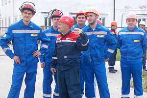 Энергетики филиала «Каббалкэнерго» показали стройотрядовцам «Эльбруса» подстанцию «Нальчик»