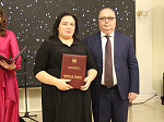 Сотрудники, награжденные званиями и грамотами за многолетний добросовестный труд и по случаю 40-летия вуза