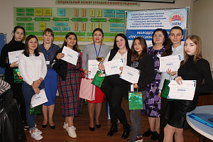 Победили «Мозговики» и «Райские яблоки»