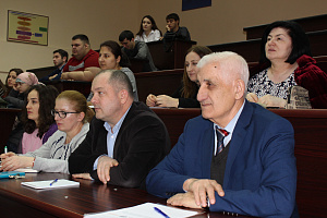 От секретов производства пряников до обсуждения проблем землепользования