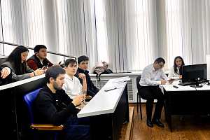 Команда нашего вуза прошла в финал масштабного соревнования «ФинИгра»!