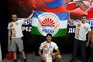 Заурби Аргашоков завоевал II место на всероссийских соревнованиях по мас-рестлингу