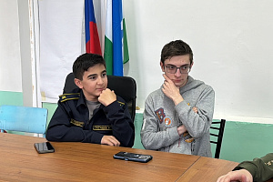 Активисты вуза встретились со студентами КБАДК